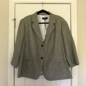 ***BNWT*** Talbots Lightweight Two-button  Blazer